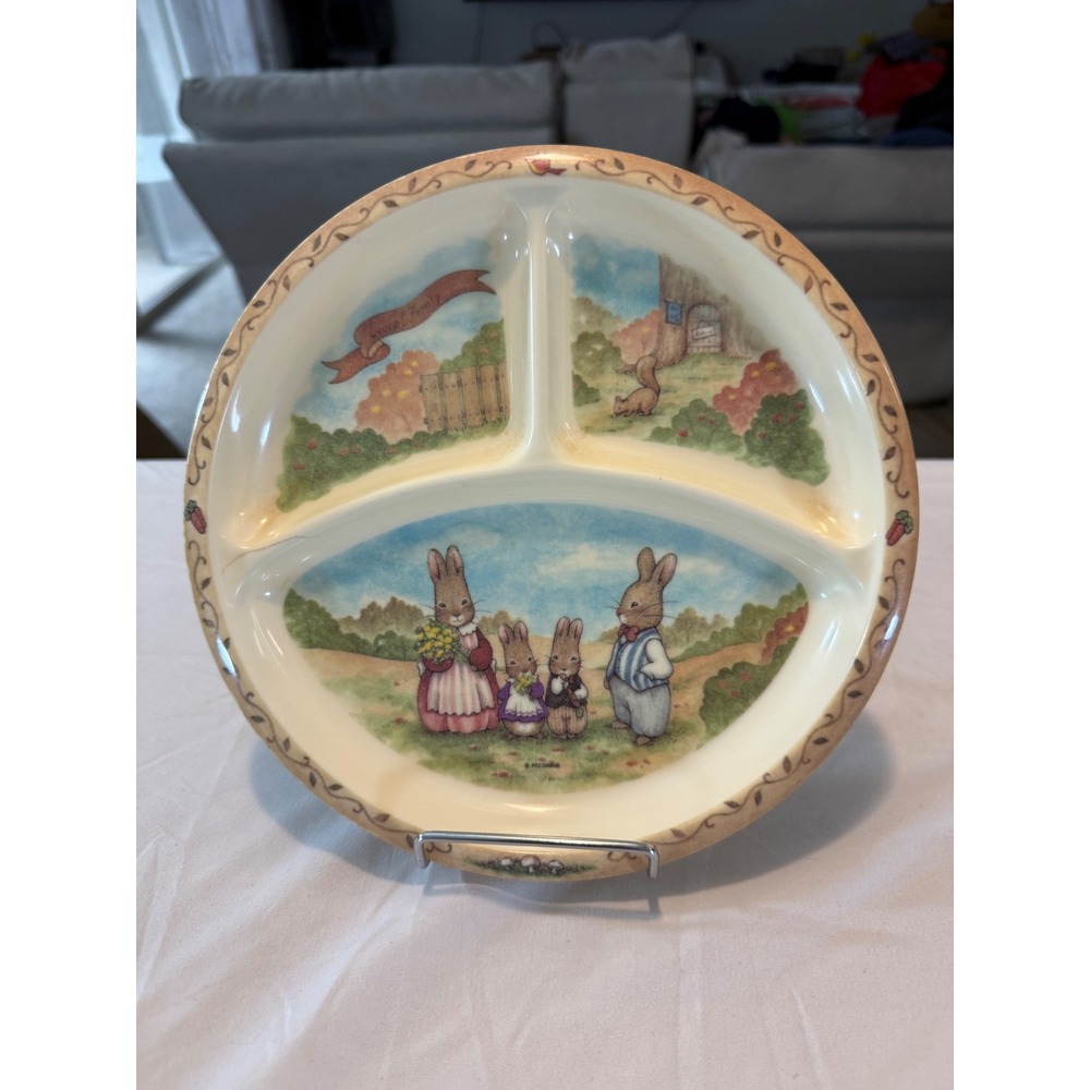 Pecoware Melamine Divided Plate Sweet Family Bunny Rabbit Kids Tray 01672 Cream